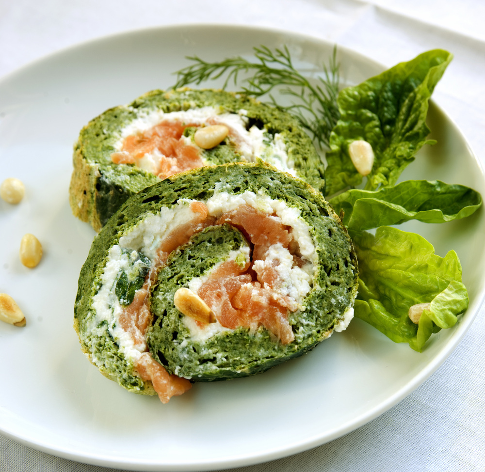 Rotolini di salmone, aneto e besciamella