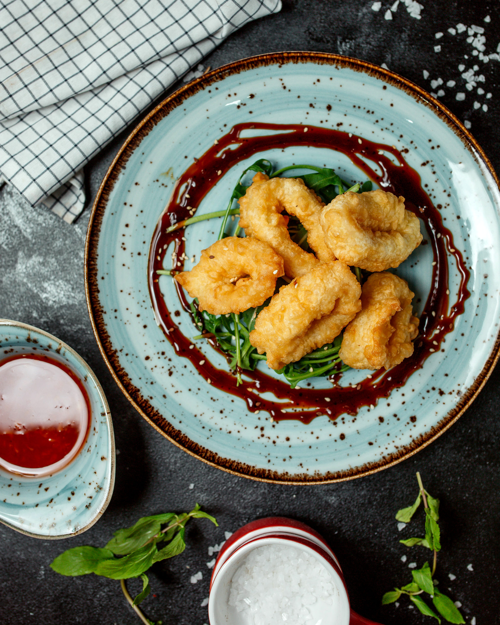 Calamari fritti con ketchup fatto in casa