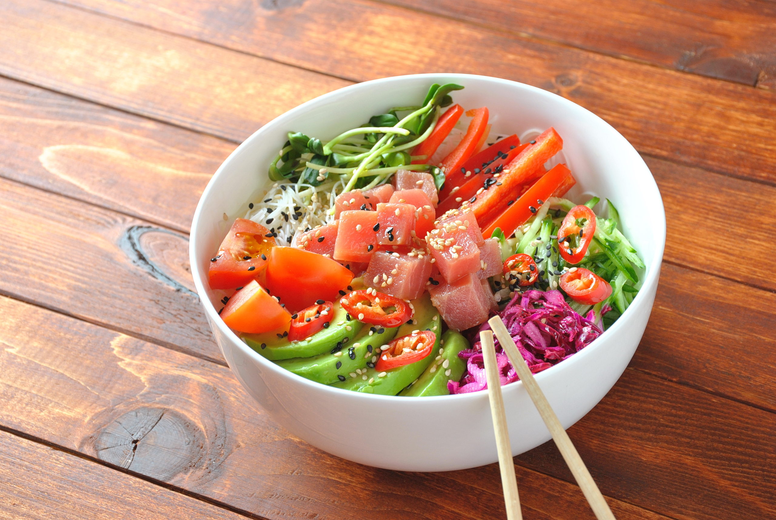 Poke bowl con tonno