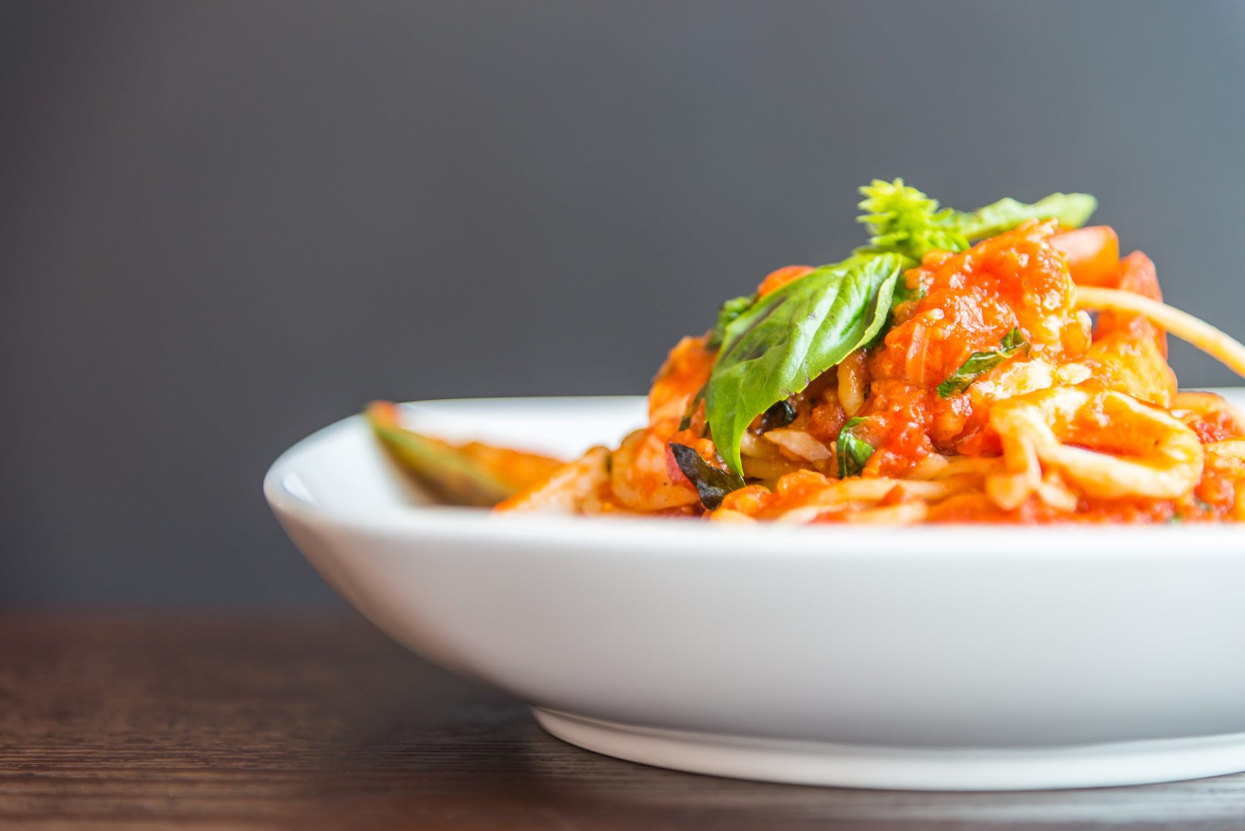 Spaghetti con le cozze al pomodoro